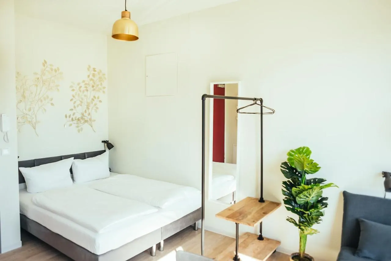 Daire The Rix Studios & Suites Near Sbahn Neukolln Berlin
