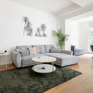 Global Living - Design I I Beamer I Kitchen I Terrace I Appartement