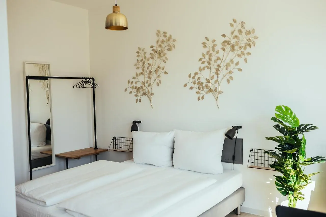 The Rix Studios & Suites Near Sbahn Neukolln Berlin Apartment